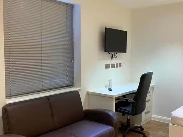 Apartment for rent in Highfields, Old Wharf