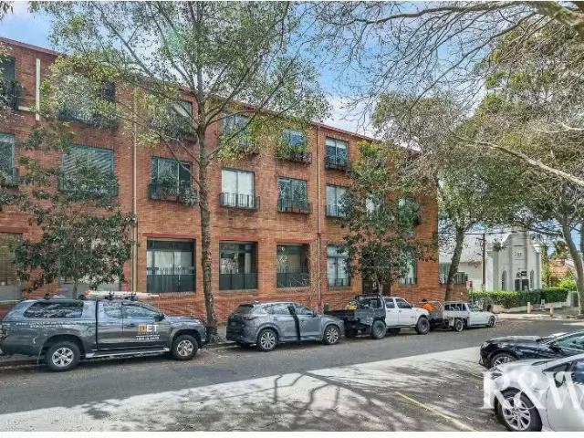 Apartment for rent in Crows Nest Junction, Sydney