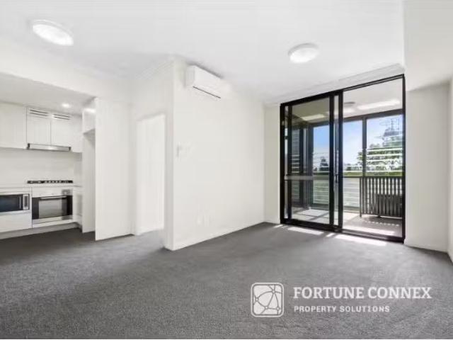 Apartment for rent in Wentworth Point, Sydney