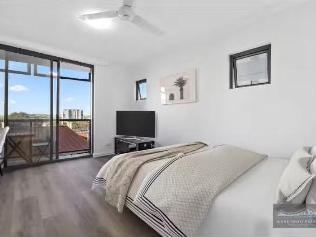 Apartment for rent in Kangaroo Point, Greater Brisbane
