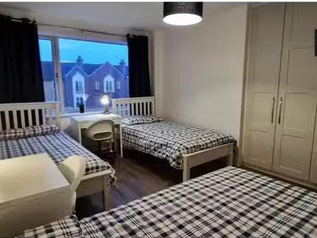House to rent in Bluebell, North Tipperary