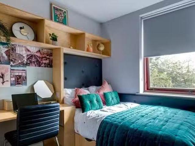Apartment to rent in Bluebell, North Tipperary