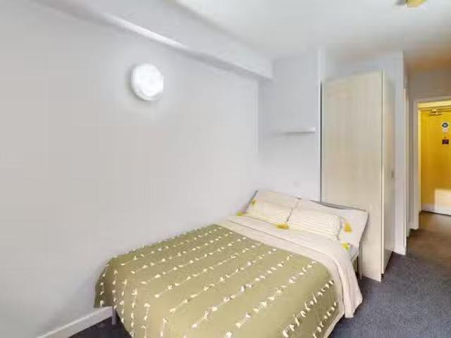 Apartment for rent in Huddersfield, West Yorkshire
