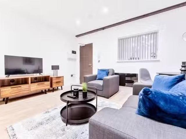Apartment for rent in Beamhurst, Staffordshire