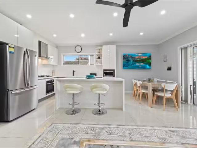Condo for rent in Sydney, New South Wales