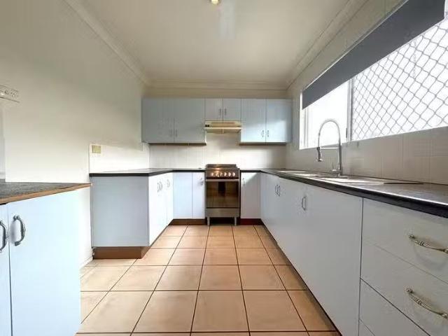 House for rent in Redlynch, Queensland