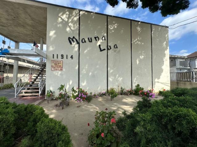 Room for rent in Downey, California