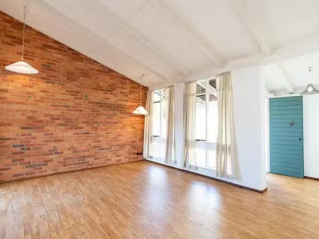 House for rent in Jolimont, Western Australia