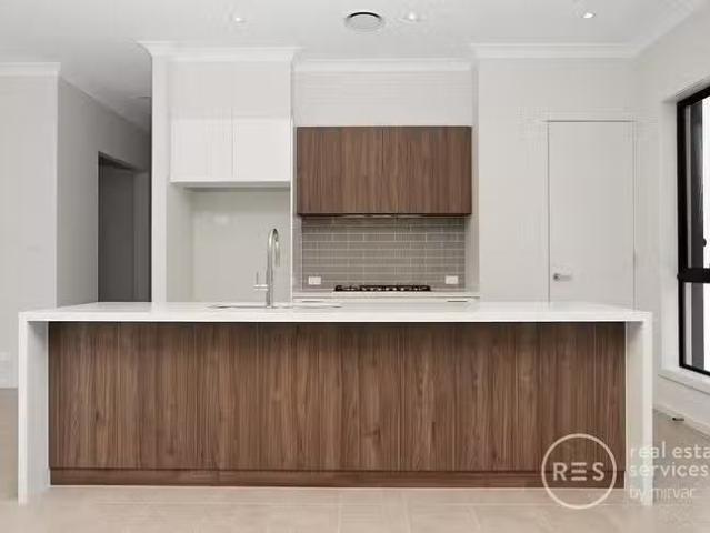 House for rent in Moorebank, New South Wales
