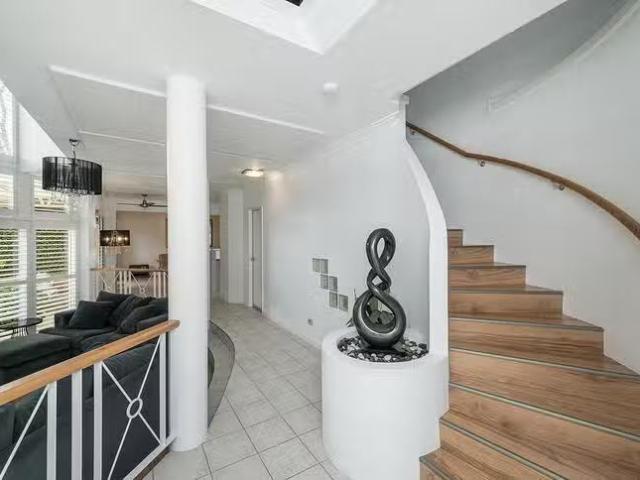 House for rent in Como, Western Australia
