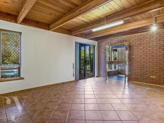 House for rent in Ardross, Western Australia