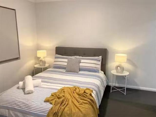 Apartment for rent in Cloverdale, Western Australia