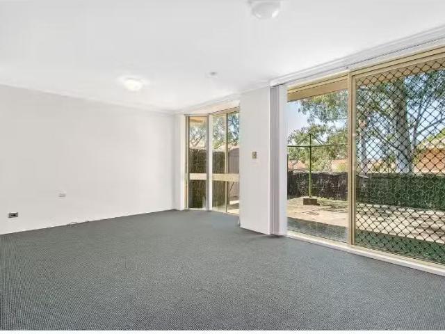 Condo for rent in Sutherland, New South Wales