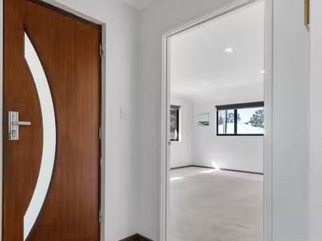 House for rent in Warwick, Western Australia