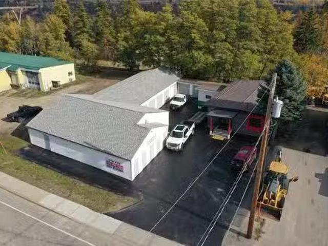 House for rent in Castlegar, British Columbia