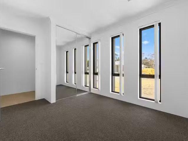 House for rent in Henley Brook, Western Australia