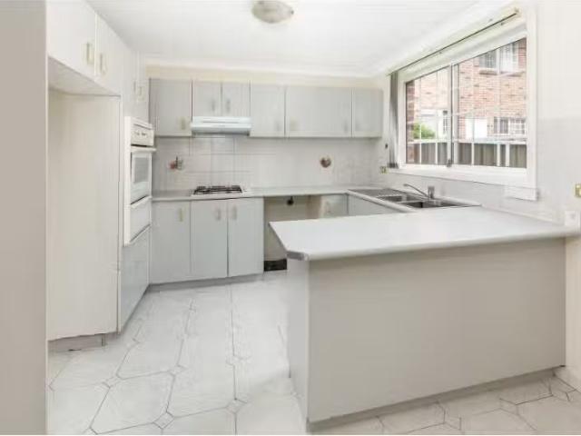 Condo for rent in Sydney, New South Wales