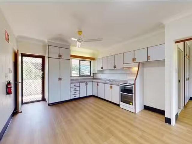Apartment for rent in South Townsville, Queensland