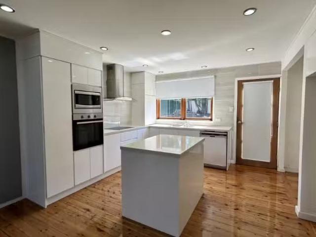 House for rent in Charmhaven, New South Wales