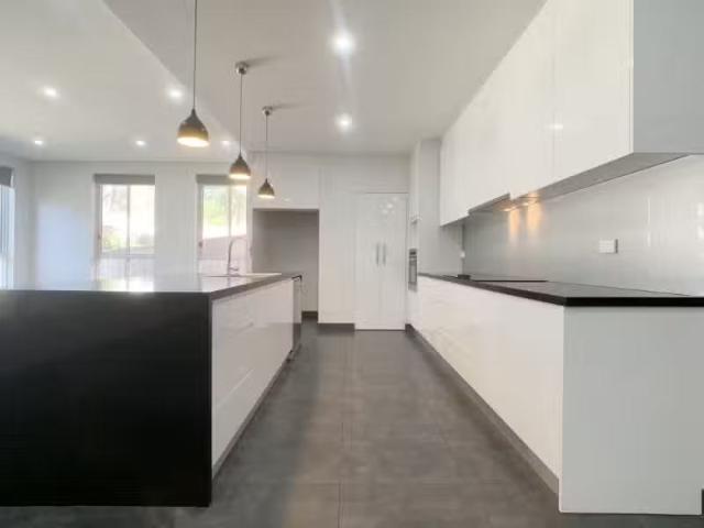 Condo for rent in Sydney, New South Wales