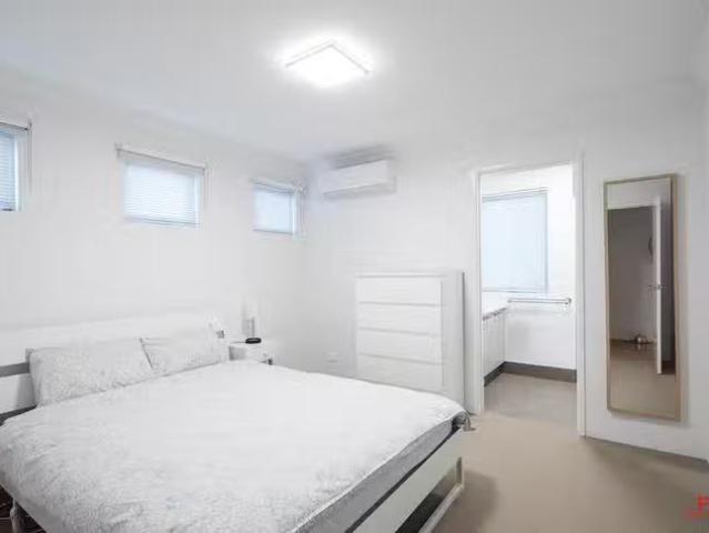 House for rent in Bayswater, Western Australia