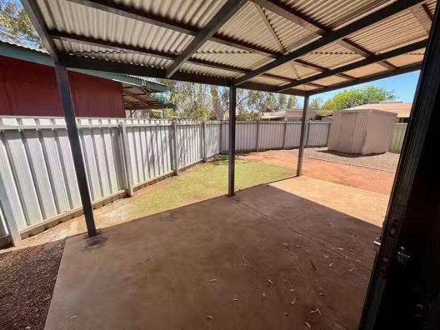 House for rent in Wanniassa, Australian Capital Territory
