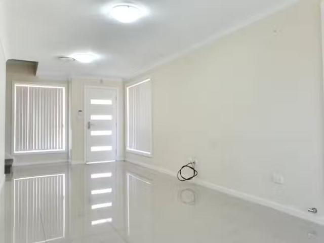 Condo for rent in Sydney, New South Wales