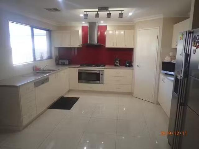 House for rent in Canning Vale, Western Australia