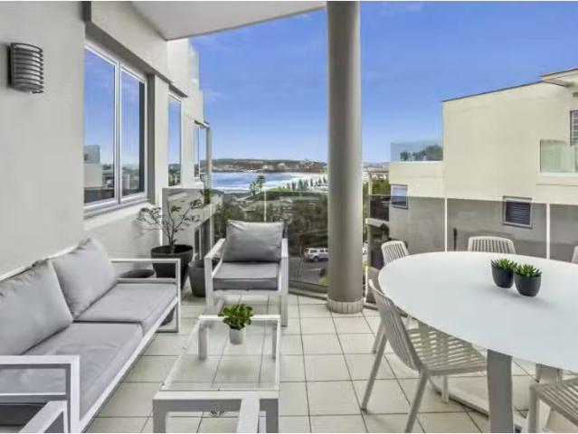 Apartment for rent in Curl Curl, New South Wales