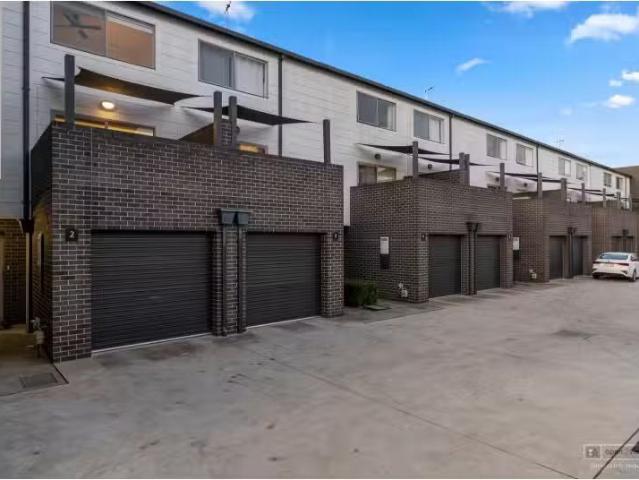Condo for rent in Franklin, Australian Capital Territory