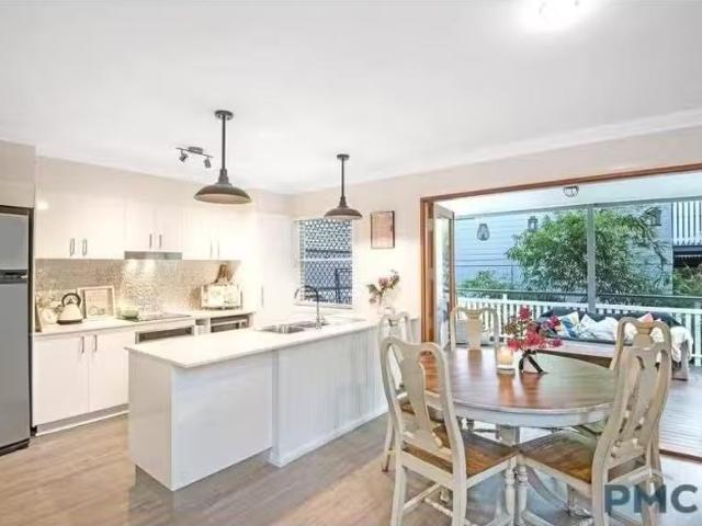 Condo for rent in Toombul, Queensland