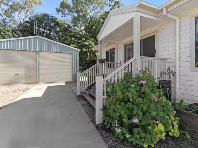 House for rent in Moore Park Beach, Queensland