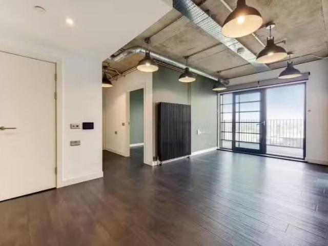 Apartment for rent in Brentford End, Greater London