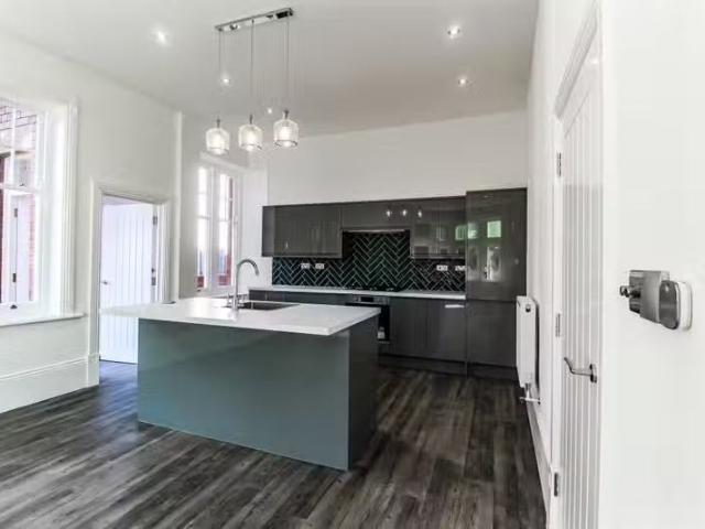 House for rent in Falcon Lodge, Wales