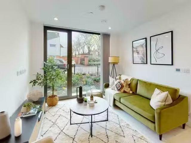 House for rent in New Bilton, Warwickshire