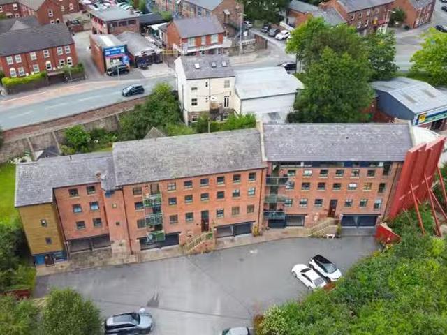 House for rent in Hightown, Congleton