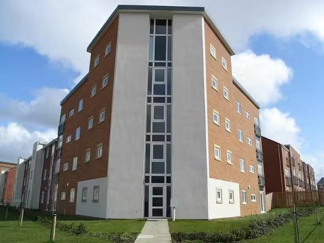 Apartment for rent in Calderstones