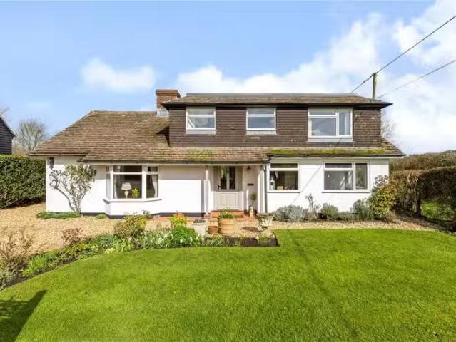 House for rent in Littlecote, West Sussex