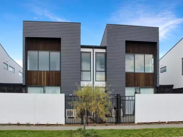 House for rent in Chaslands, Canterbury