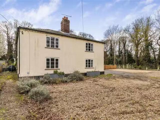 House for rent in Burgh St Peter, Norfolk
