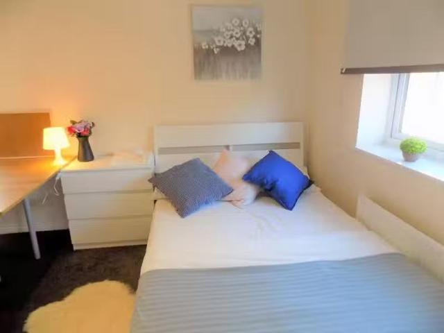 House for rent in Camp Hill, Warwickshire