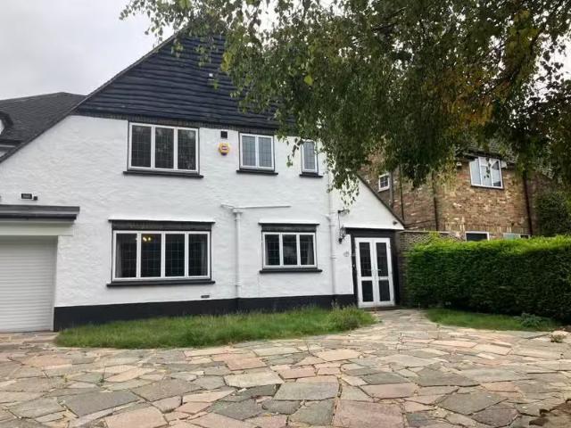 House for rent in London Borough of Croydon, Purley