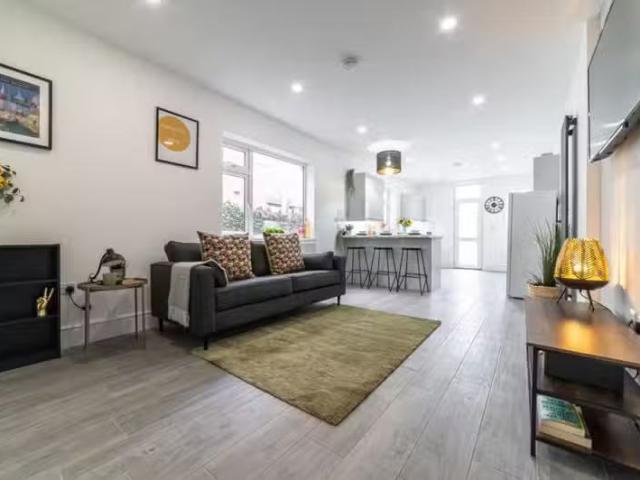 House for rent in Falcon Lodge, Wales