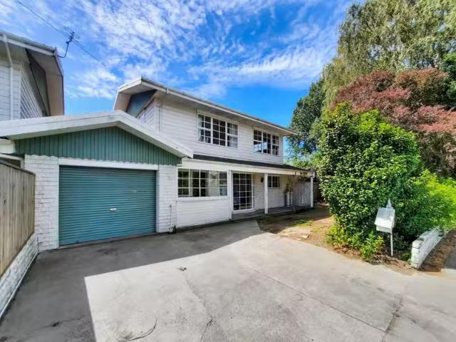 House for rent in Chaslands, Canterbury