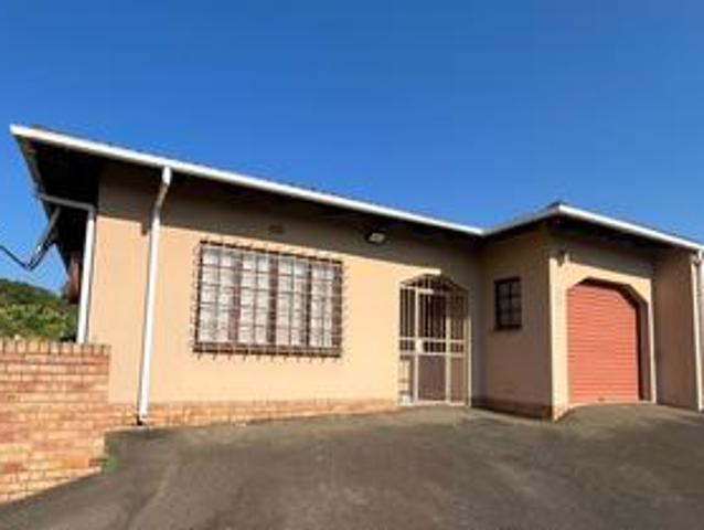 Townhouse for sale in UMhlathuze Municipality, Kwazulu-natal
