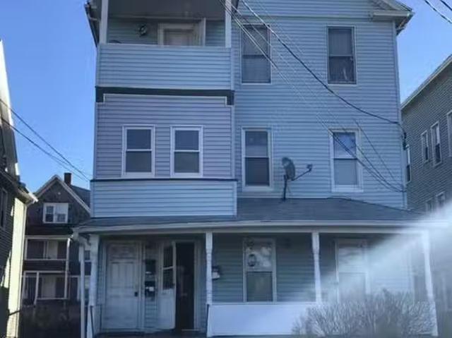 Condo for rent in Bridgeport