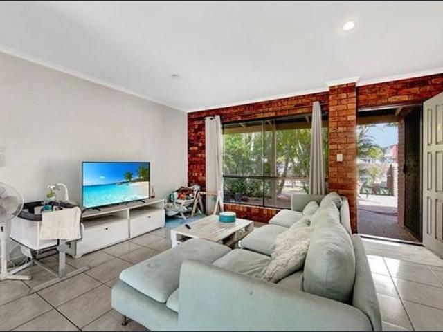 Apartment for rent in Kings Creek, Queensland