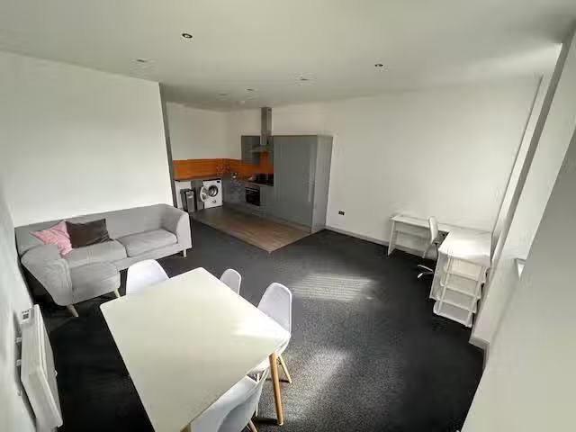 Apartment for rent in North Kensington, Greater London