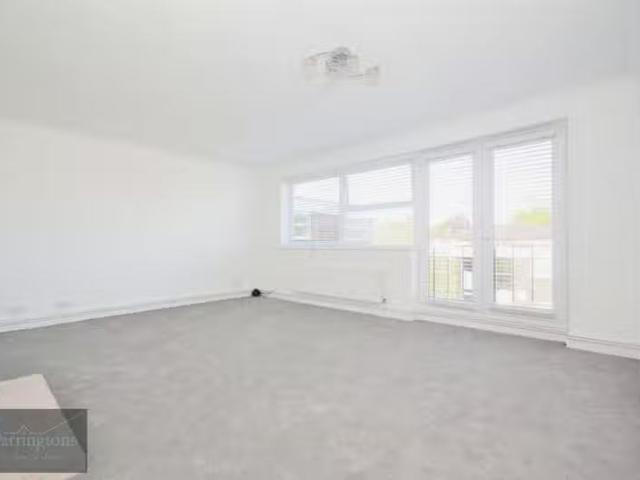Apartment for rent in Navestock Side, Essex