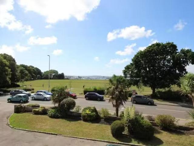 Apartment for rent in Lilliput, Poole